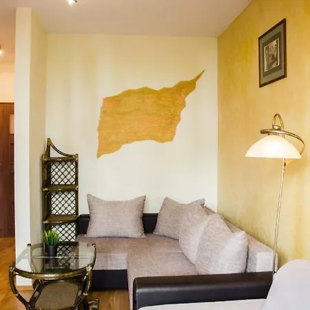 Apartament Parkowy Chodkiewicza 公寓 华沙