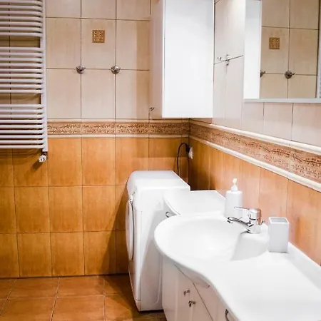 Apartament Parkowy Chodkiewicza 公寓 华沙